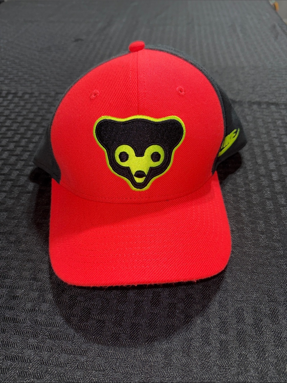 Nike Chicago cubs dri fit neon